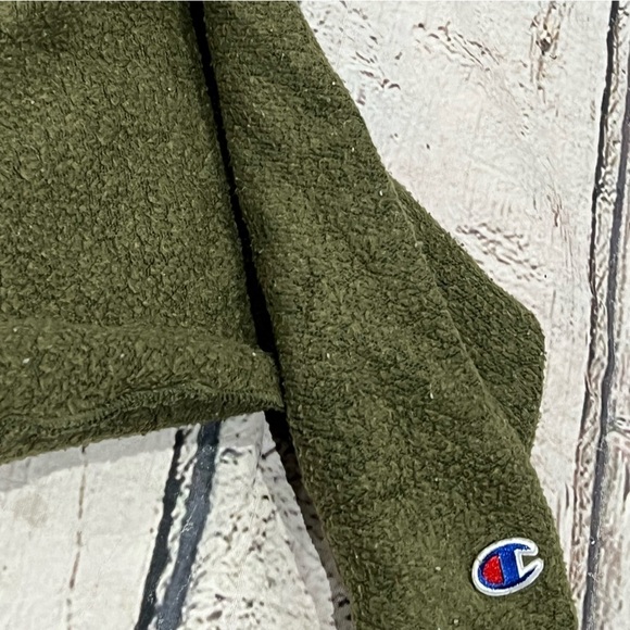 Champion Green Crewneck Olive Green Pullover Jumper Sweatshirt - Picture 4 of 5